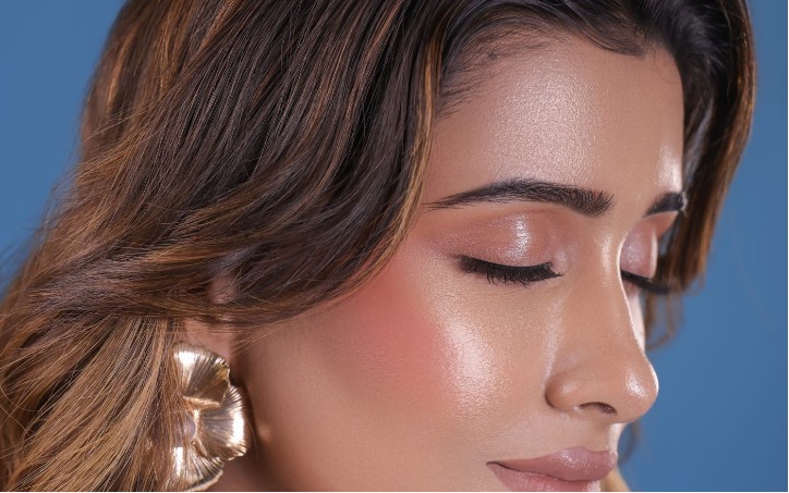Close-up of natural false lashes